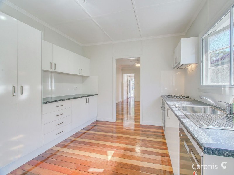 72 Burralong Street, Deagon QLD 4017