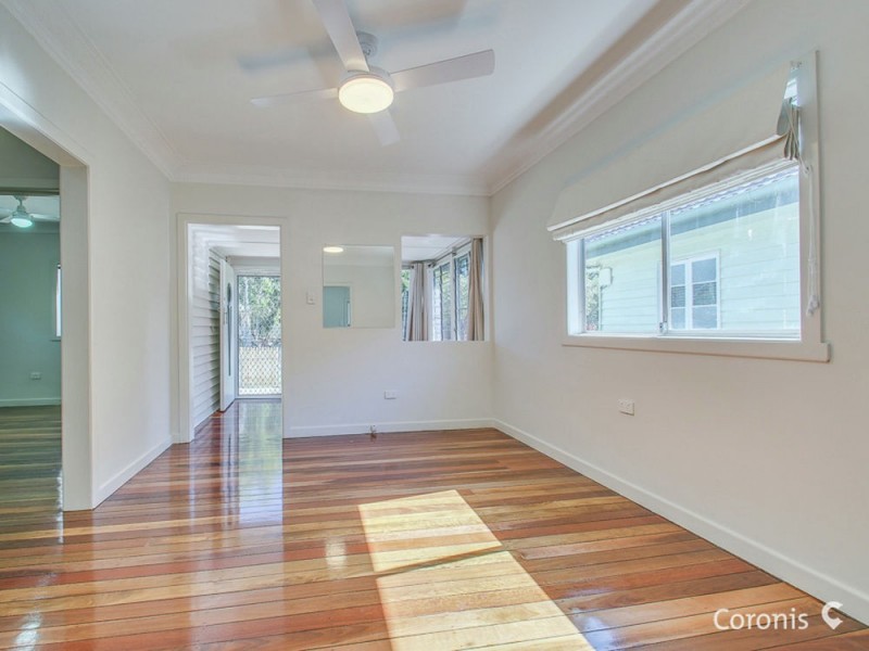 72 Burralong Street, Deagon QLD 4017