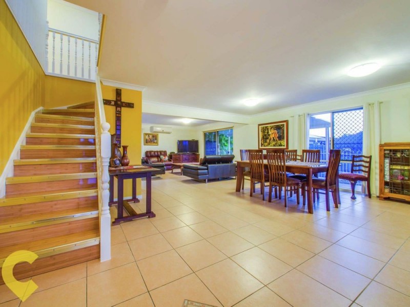 2 Lukla Court, Warner QLD 4500
