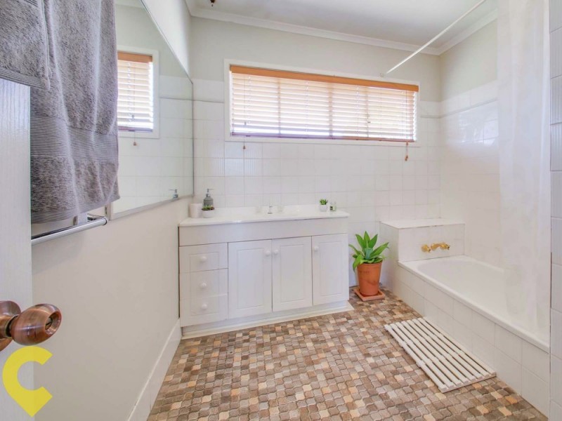 1 Fox Street, Strathpine QLD 4500