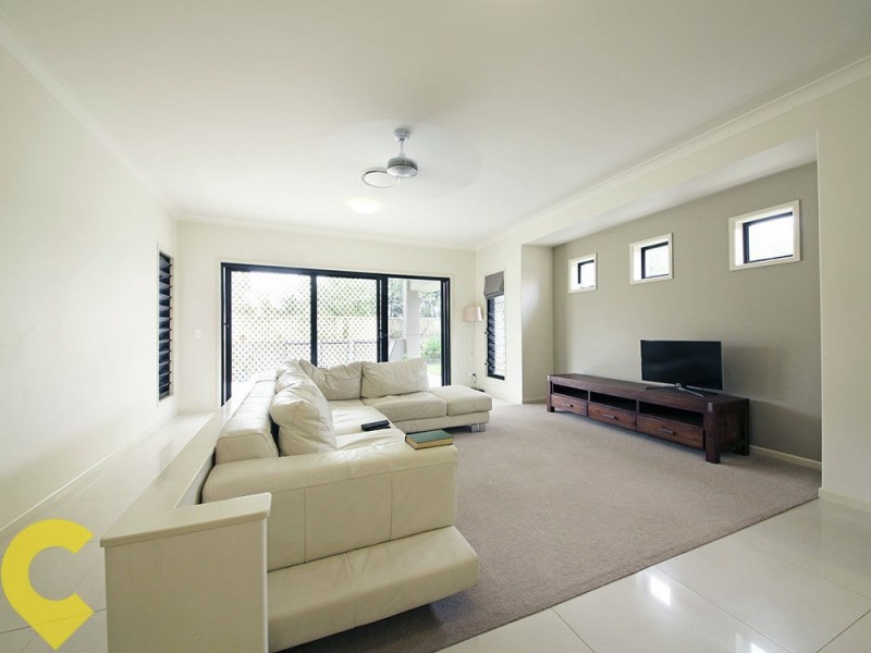 37 Flamingo Drive, Banksia Beach QLD 4507