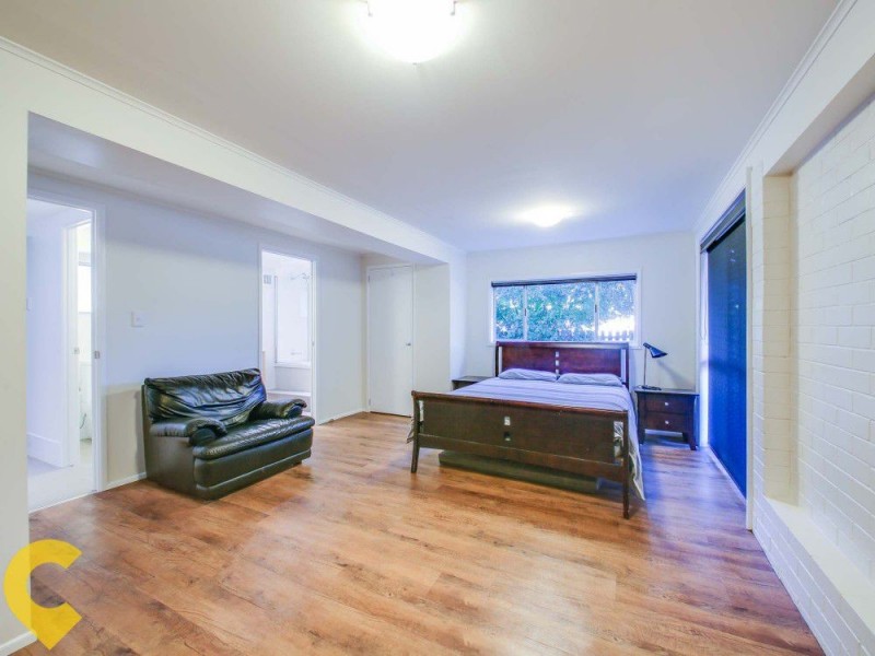 11 Woodbury Avenue, Bray Park QLD 4500