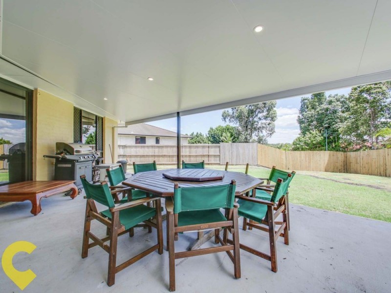 25 Montclare Court, Cashmere QLD 4500