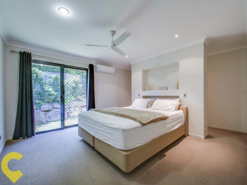 25 Montclare Court, Cashmere QLD 4500