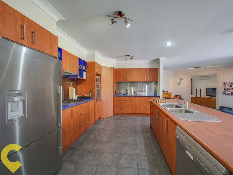 25 Montclare Court, Cashmere QLD 4500