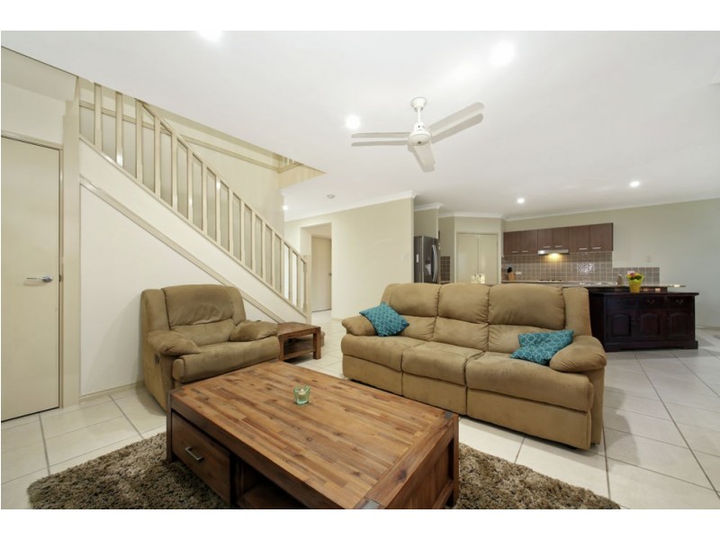 8 Atlantic Place, Warner QLD 4500