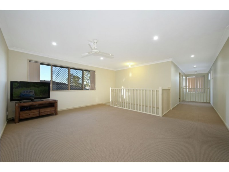 8 Atlantic Place, Warner QLD 4500