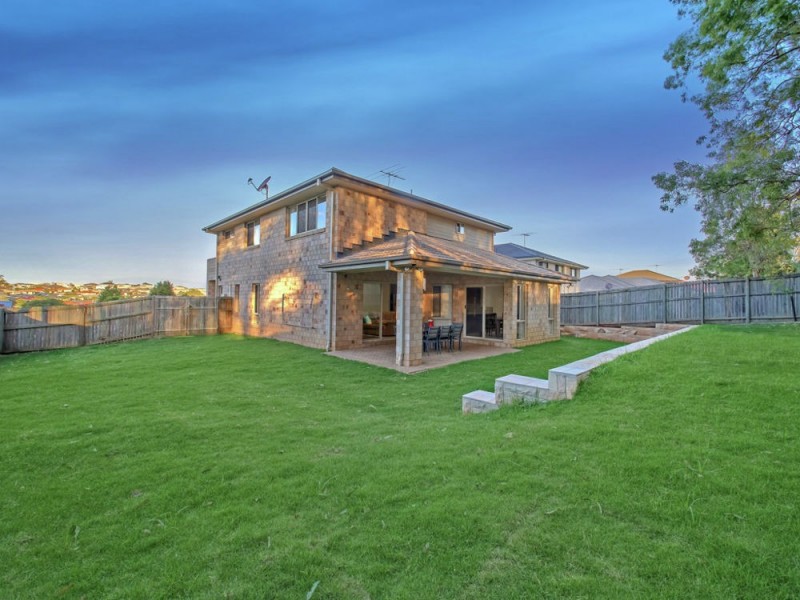 8 Atlantic Place, Warner QLD 4500