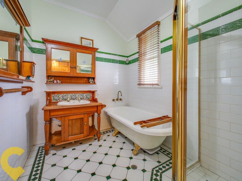 2 Vores Road, Whiteside QLD 4503