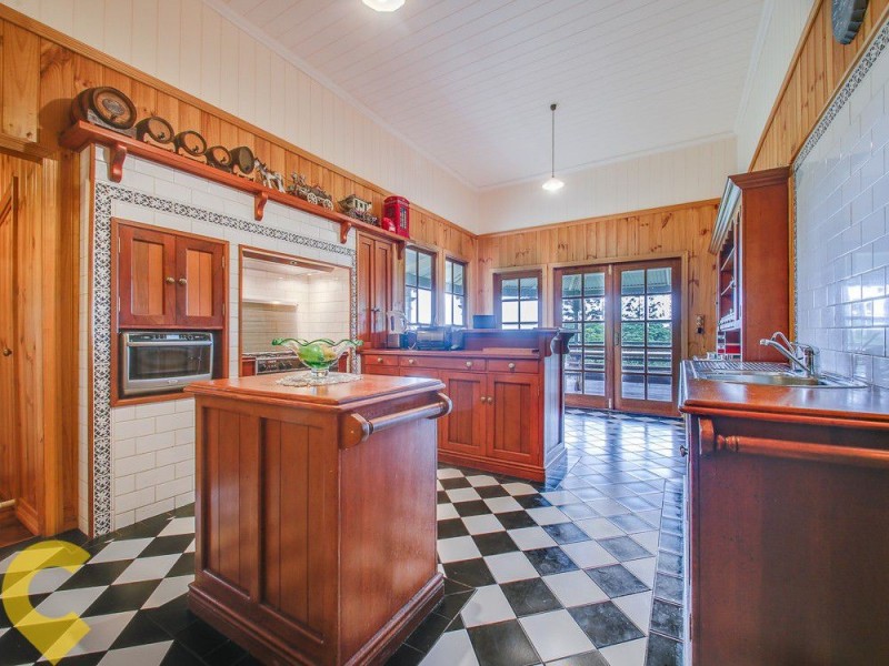 2 Vores Road, Whiteside QLD 4503