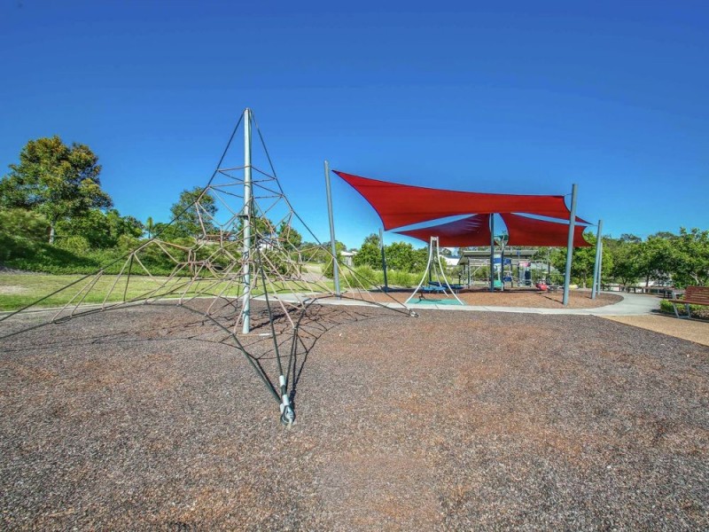 8 Winlock Circuit, Warner QLD 4500