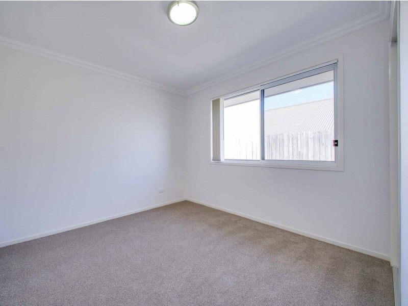 8 Winlock Circuit, Warner QLD 4500