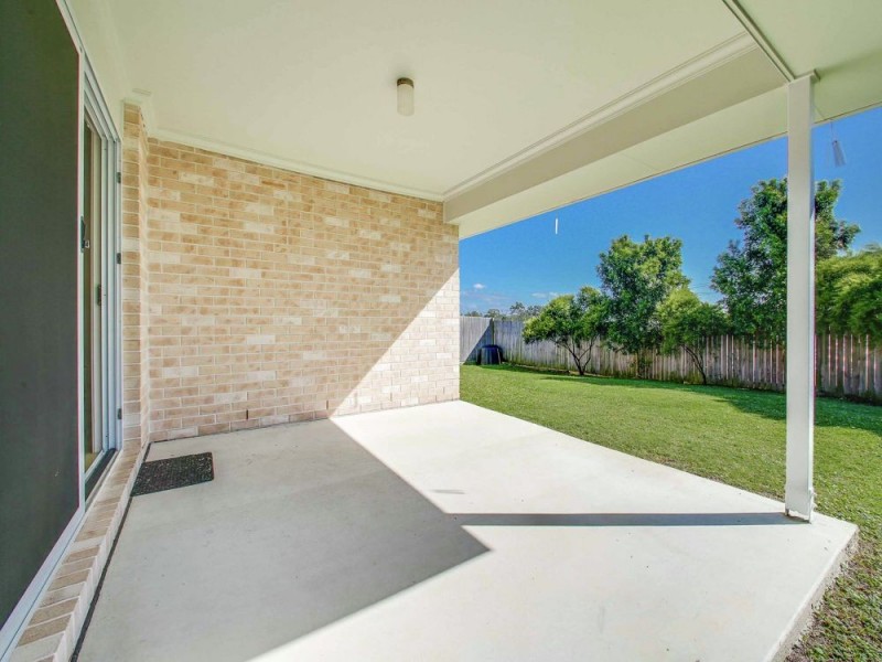 8 Winlock Circuit, Warner QLD 4500
