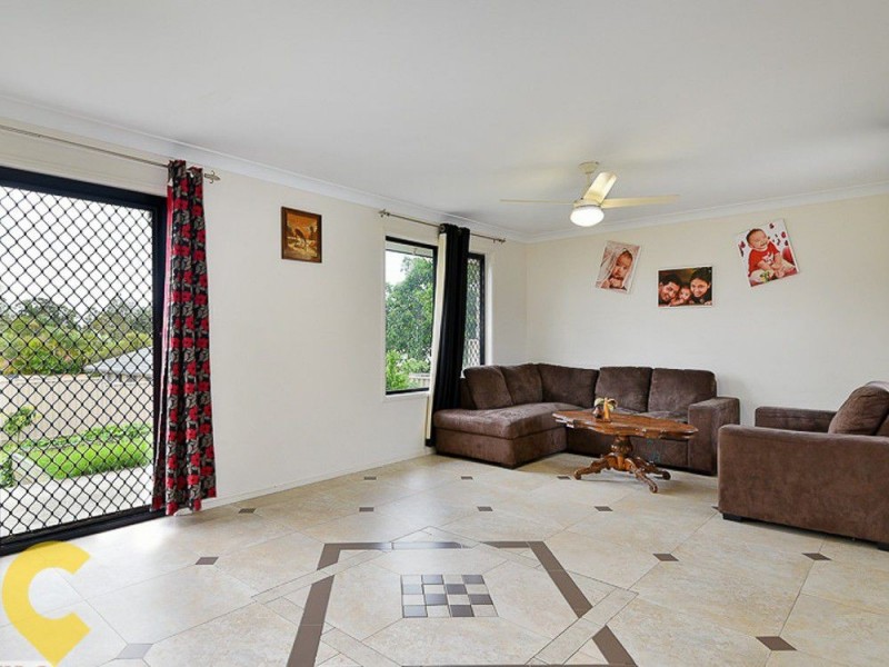 16 Brodiek Street, Strathpine QLD 4500