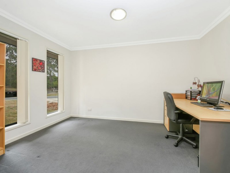 60 Gordons Crossing Road East, Joyner QLD 4500