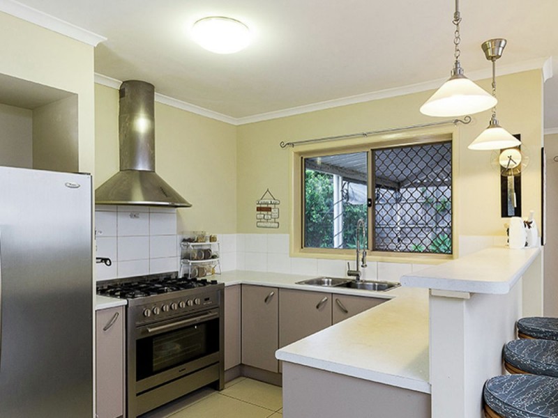 65 Castlewellan Circuit, Warner QLD 4500