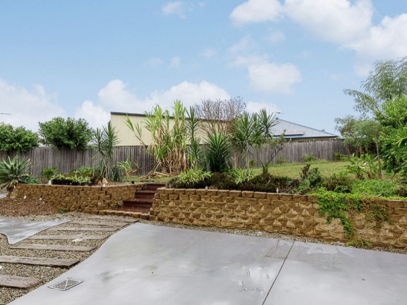 65 Castlewellan Circuit, Warner QLD 4500