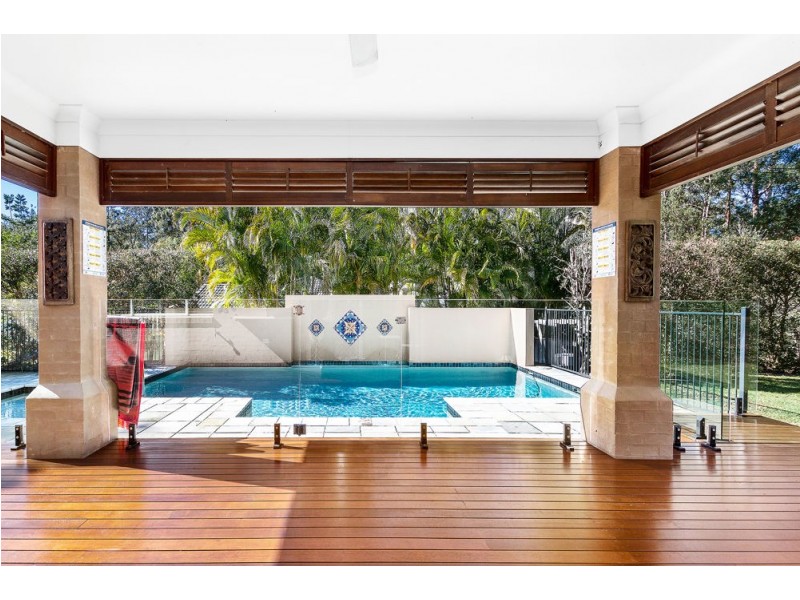 14 Corvus Drive, Cashmere QLD 4500