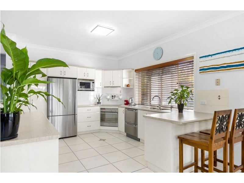 14 Corvus Drive, Cashmere QLD 4500