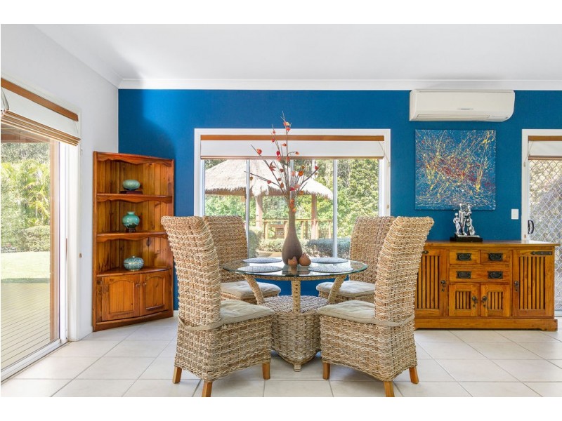 14 Corvus Drive, Cashmere QLD 4500