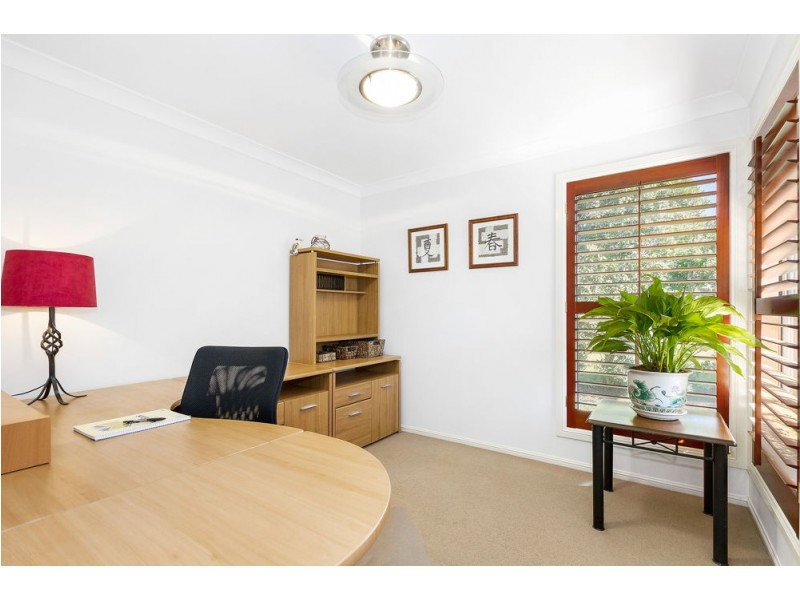 14 Corvus Drive, Cashmere QLD 4500