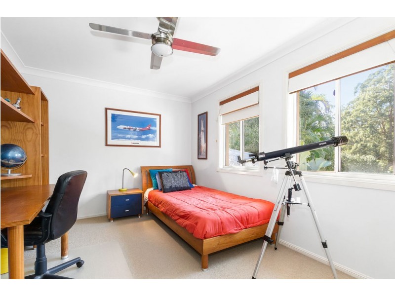 14 Corvus Drive, Cashmere QLD 4500