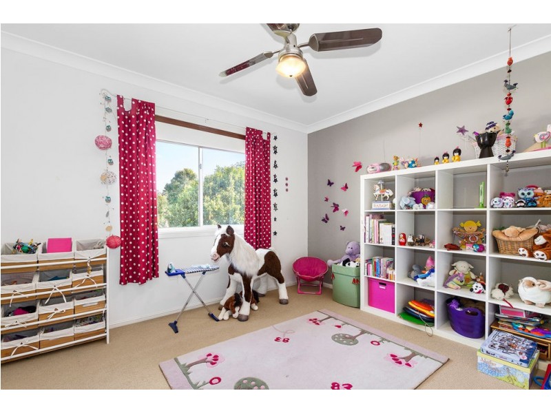 14 Corvus Drive, Cashmere QLD 4500