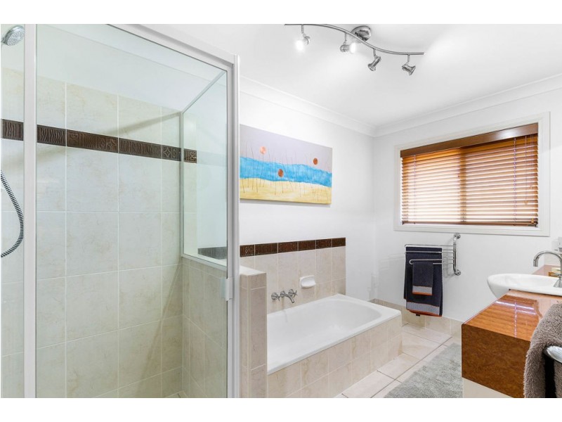 14 Corvus Drive, Cashmere QLD 4500