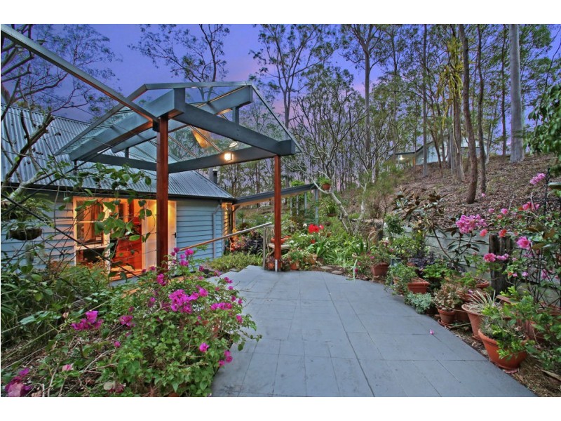 13 Somers Street, Cashmere QLD 4500