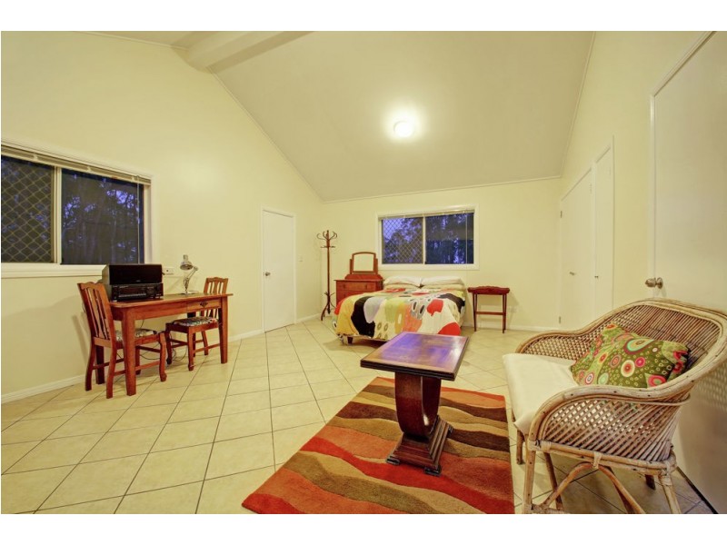 13 Somers Street, Cashmere QLD 4500