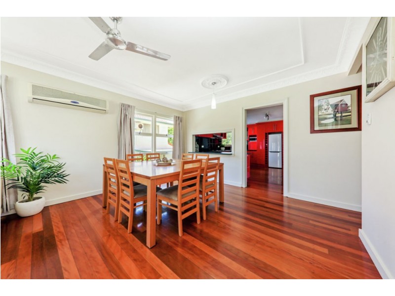 1 Ashley Road, Chermside West QLD 4032