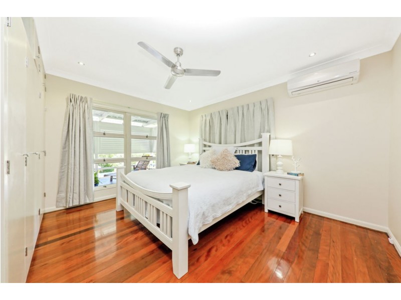 1 Ashley Road, Chermside West QLD 4032