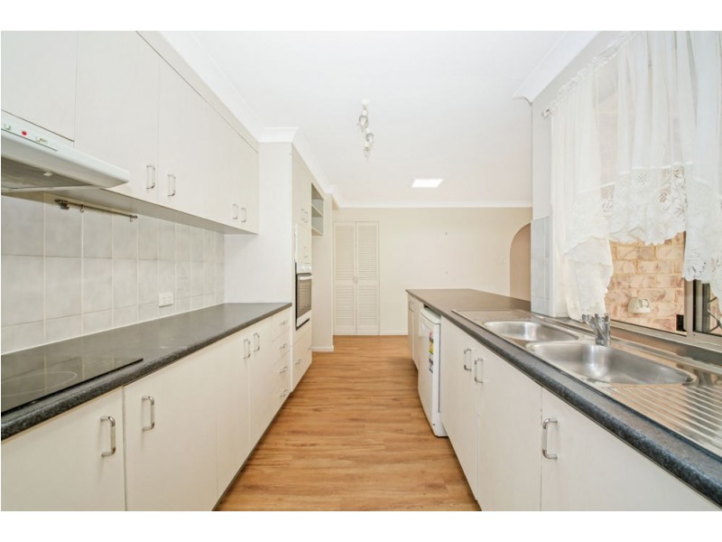 12 Turnberry Drive, Victoria Point QLD 4165