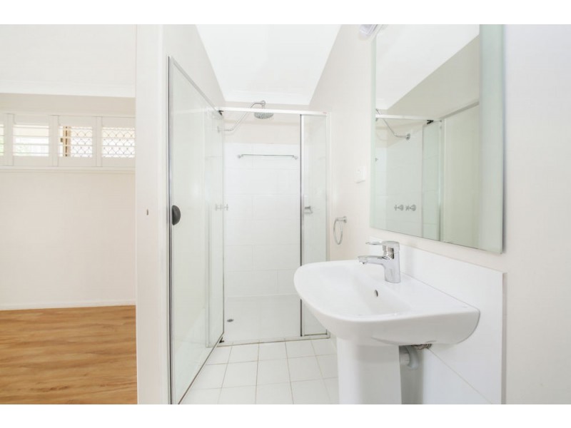 12 Turnberry Drive, Victoria Point QLD 4165