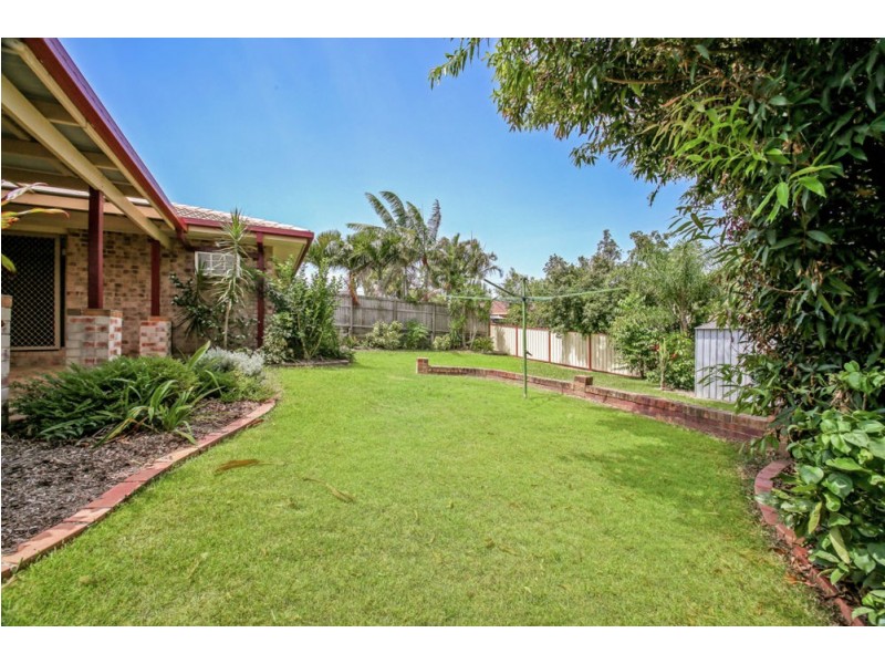 12 Turnberry Drive, Victoria Point QLD 4165