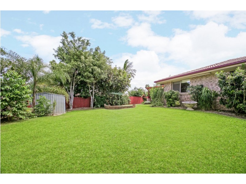 12 Turnberry Drive, Victoria Point QLD 4165