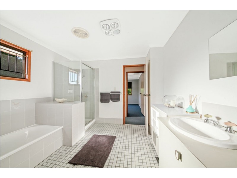 11 Brittainy Street, Petrie QLD 4502