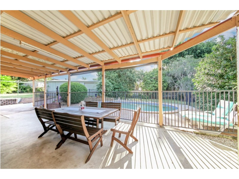 11 Brittainy Street, Petrie QLD 4502