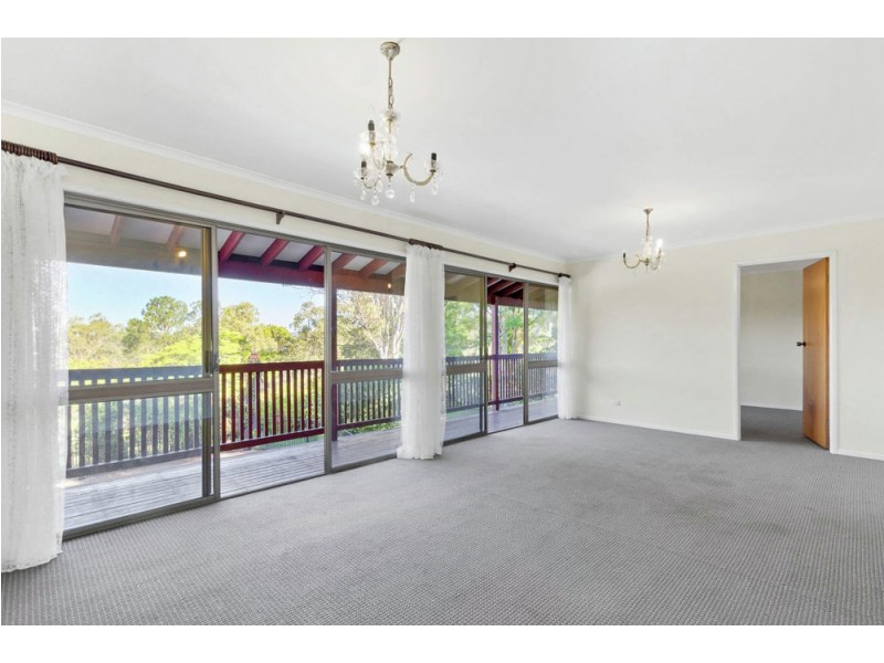 1 Vores Road, Whiteside QLD 4503