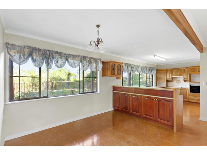 1 Vores Road, Whiteside QLD 4503