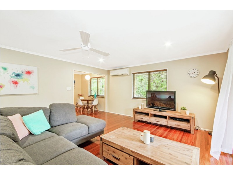 6 Alawara Street, Petrie QLD 4502