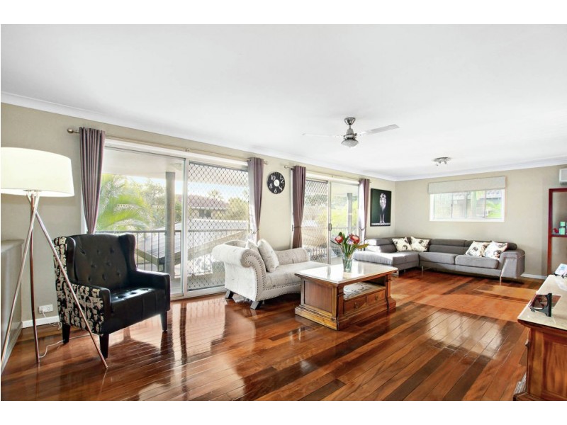 24 Jade Street, Albany Creek QLD 4035