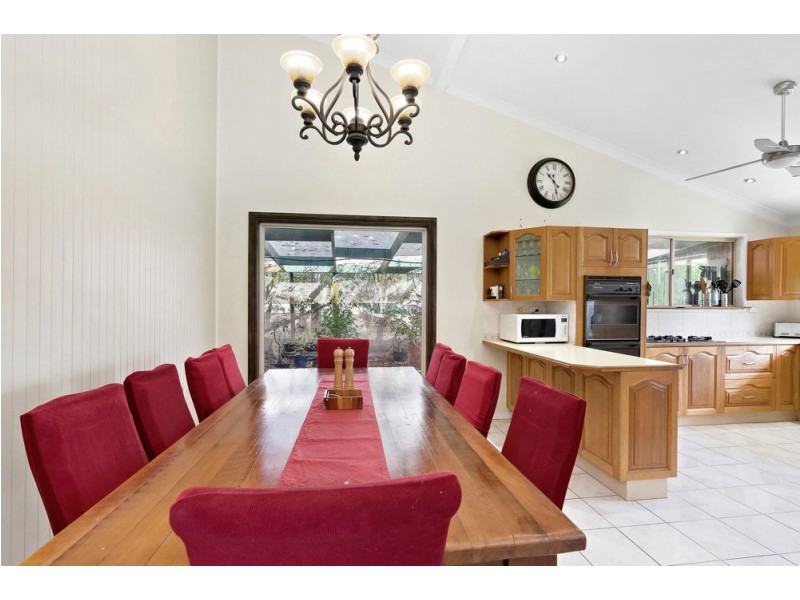 13 Beech Drive, Cashmere QLD 4500