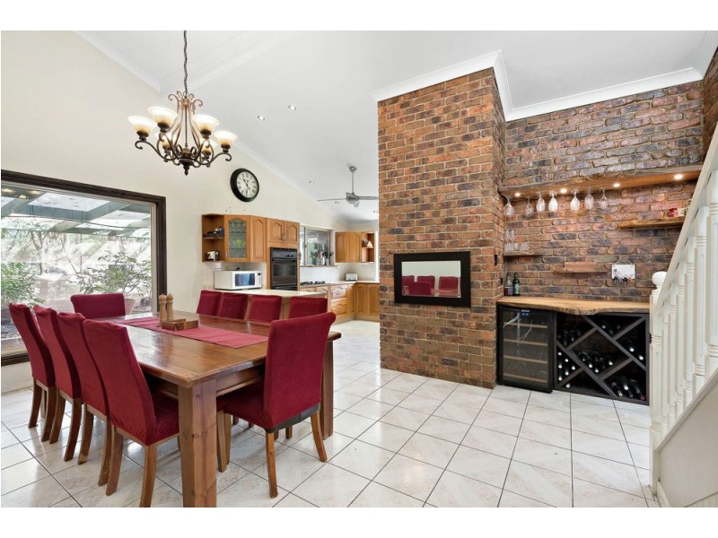 13 Beech Drive, Cashmere QLD 4500