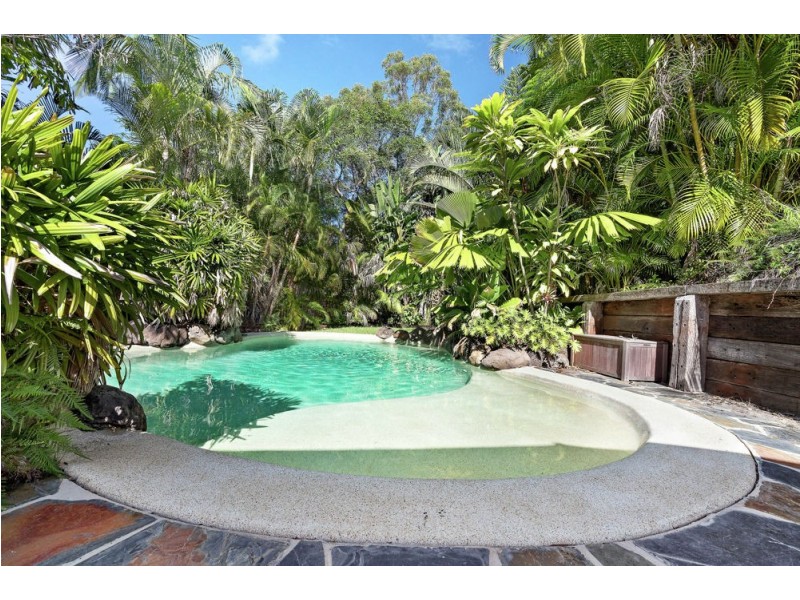 13 Beech Drive, Cashmere QLD 4500