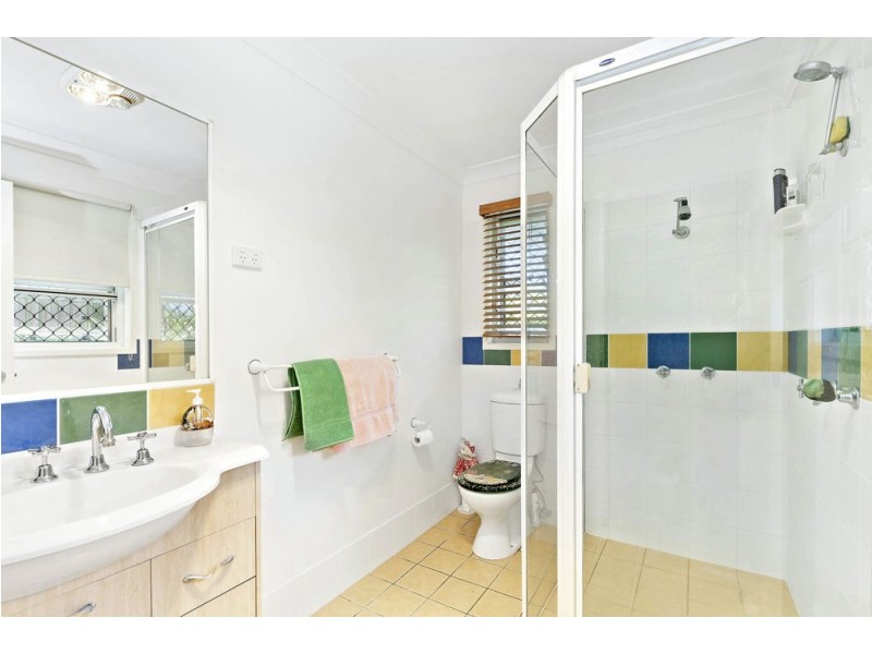 19 Valencia Court, Eatons Hill QLD 4037