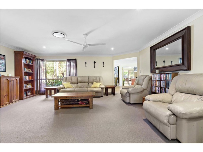 5 Major Court, Cashmere QLD 4500