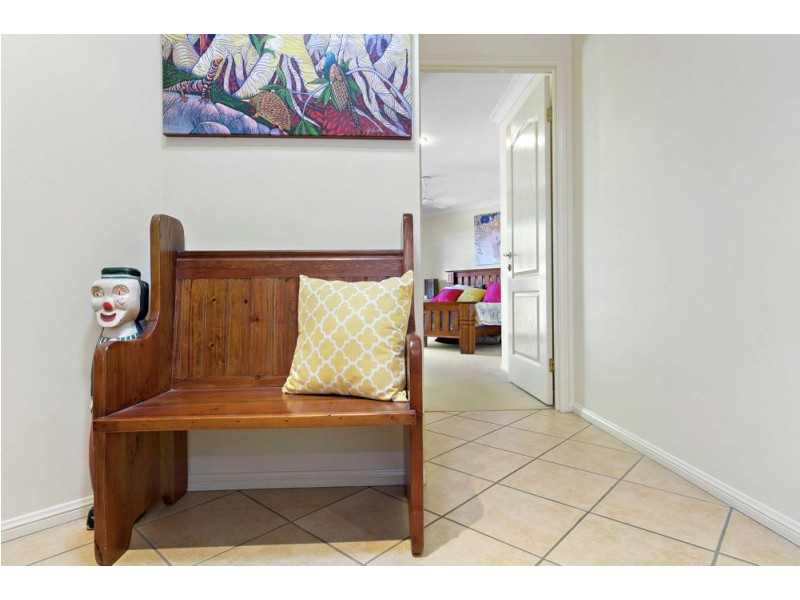 5 Major Court, Cashmere QLD 4500