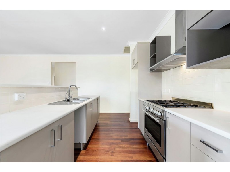 6 Kangaroo Street, North Lakes QLD 4509