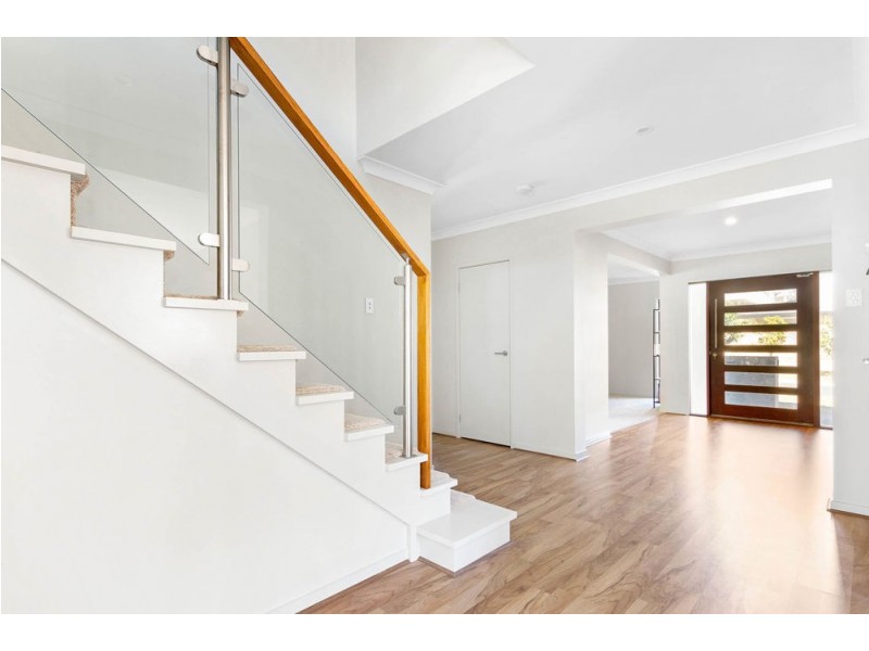 25 Comet Circuit, Warner QLD 4500